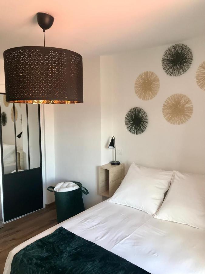Chez Mick Et Sarah : Vert L'Industriel Le Puy-en-Velay 外观 照片