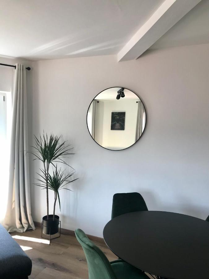 Chez Mick Et Sarah : Vert L'Industriel Le Puy-en-Velay 外观 照片