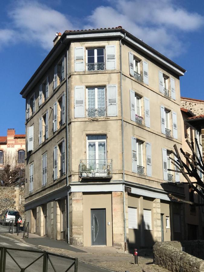 Chez Mick Et Sarah : Vert L'Industriel Le Puy-en-Velay 外观 照片